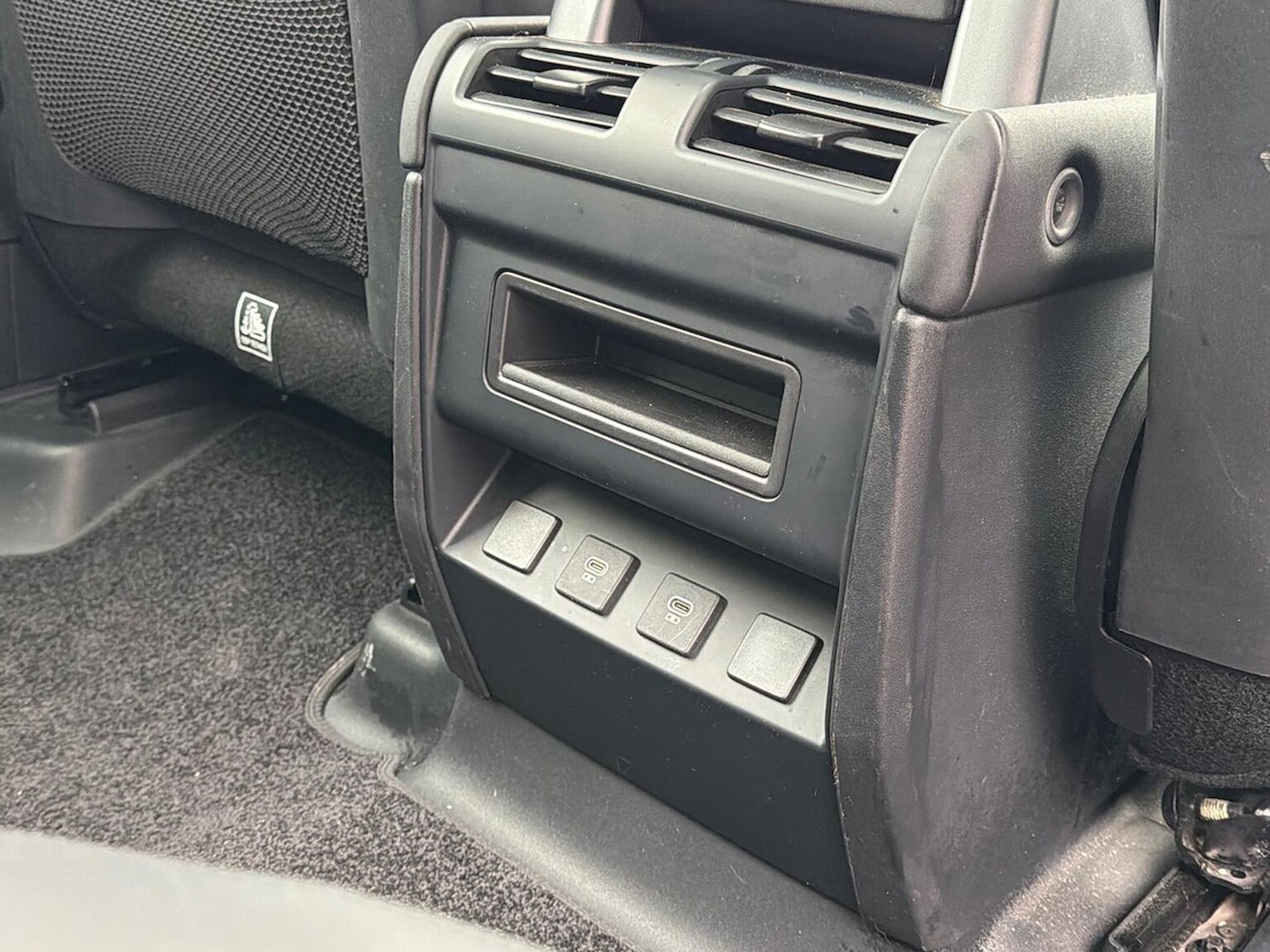 Used Land Rover Defender 2024 for sale - 78191661: Photo 20