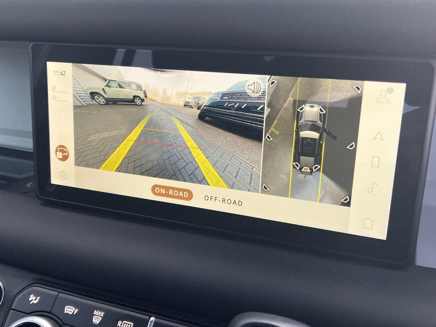 Used Land Rover Defender 2024 for sale - 78106299: Photo 14