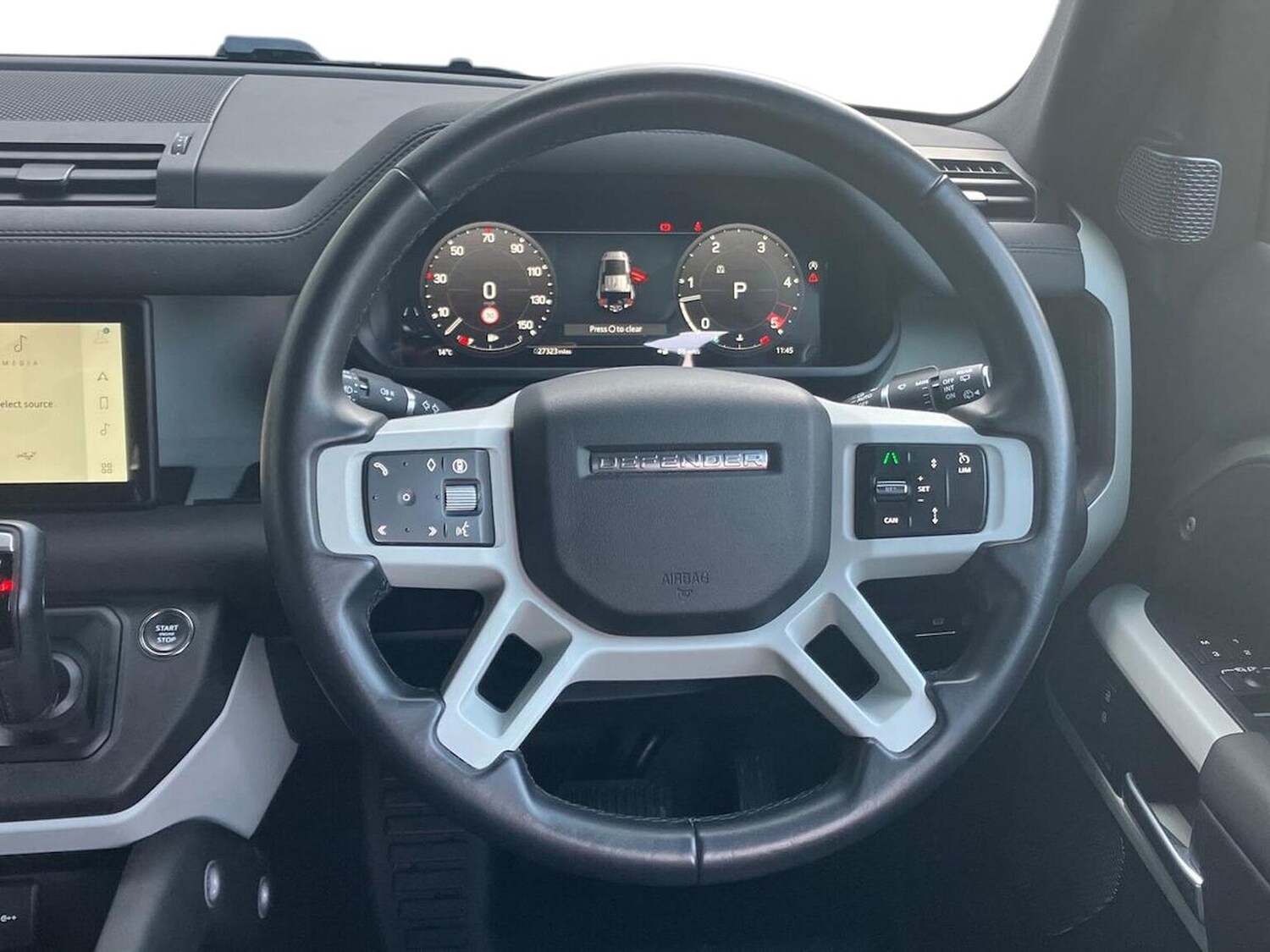 Used Land Rover Defender 2024 for sale - 78106299: Photo 17