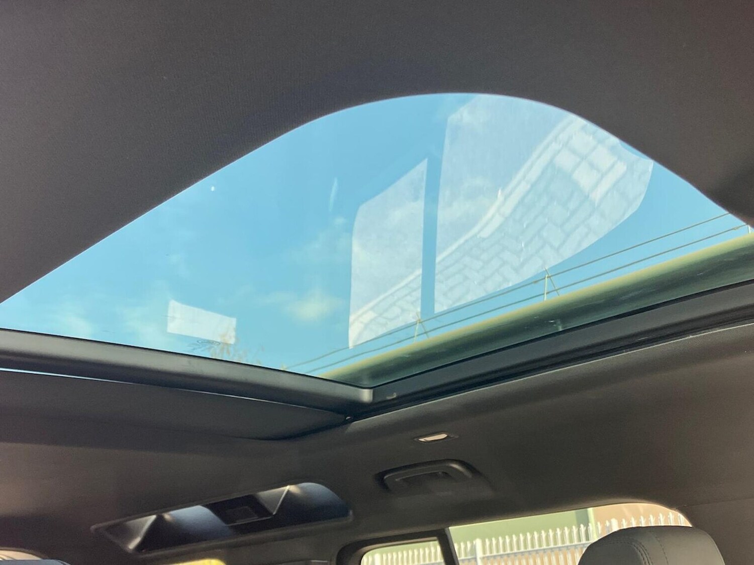 Used Land Rover Defender 2024 for sale - 78106299: Photo 23