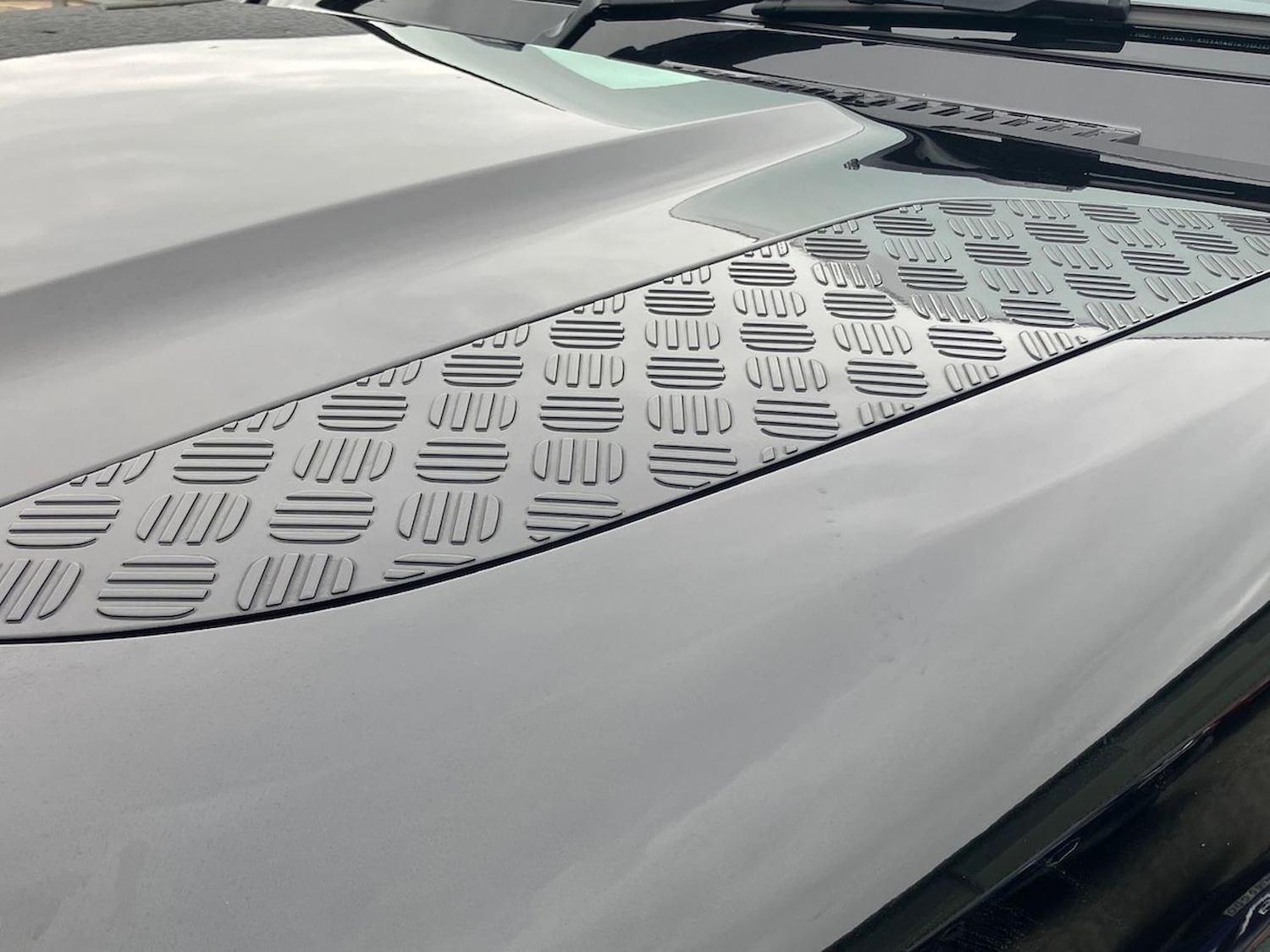 Used Land Rover Defender 2023 for sale - 78191744: Photo 30