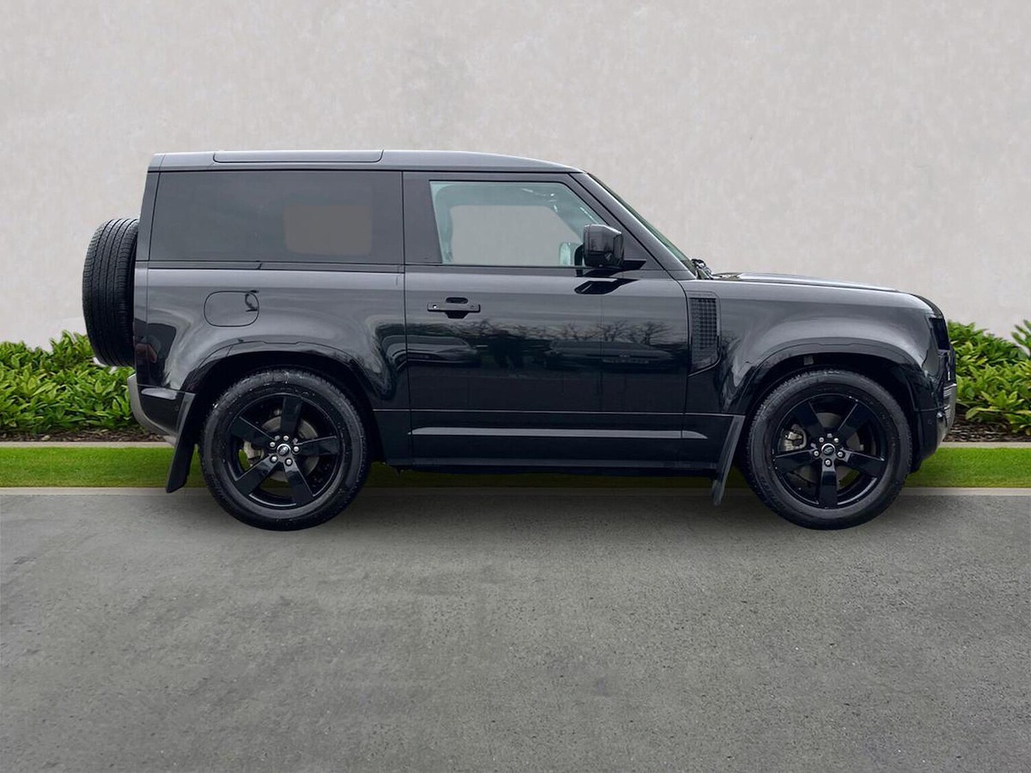 Used Land Rover Defender 2023 for sale - 78191744: Photo 7