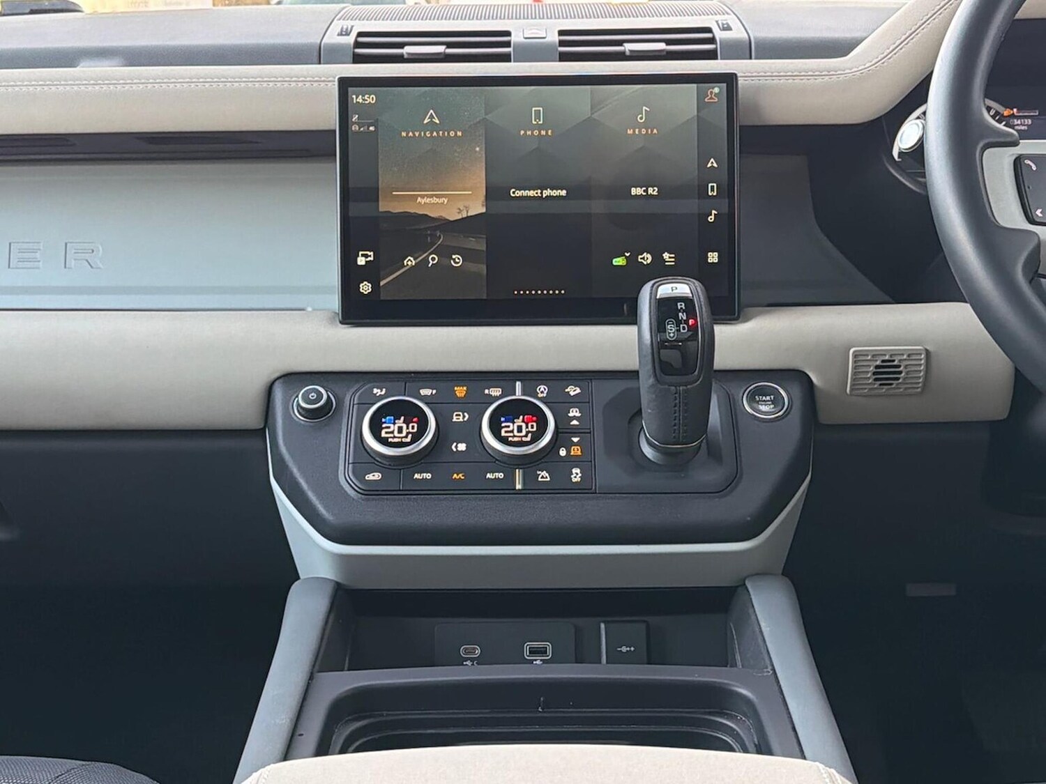 Used Land Rover Defender 2023 for sale - 77488137: Photo 14