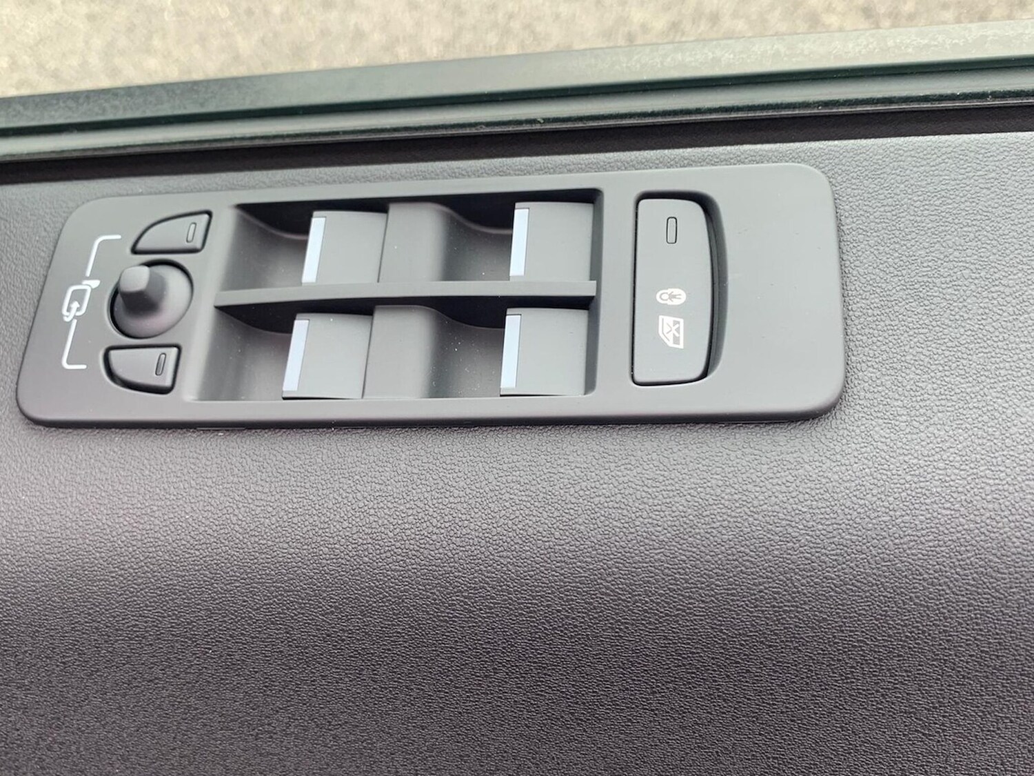 Used Land Rover Discovery Sport 2025 for sale - 77489398: Photo 25