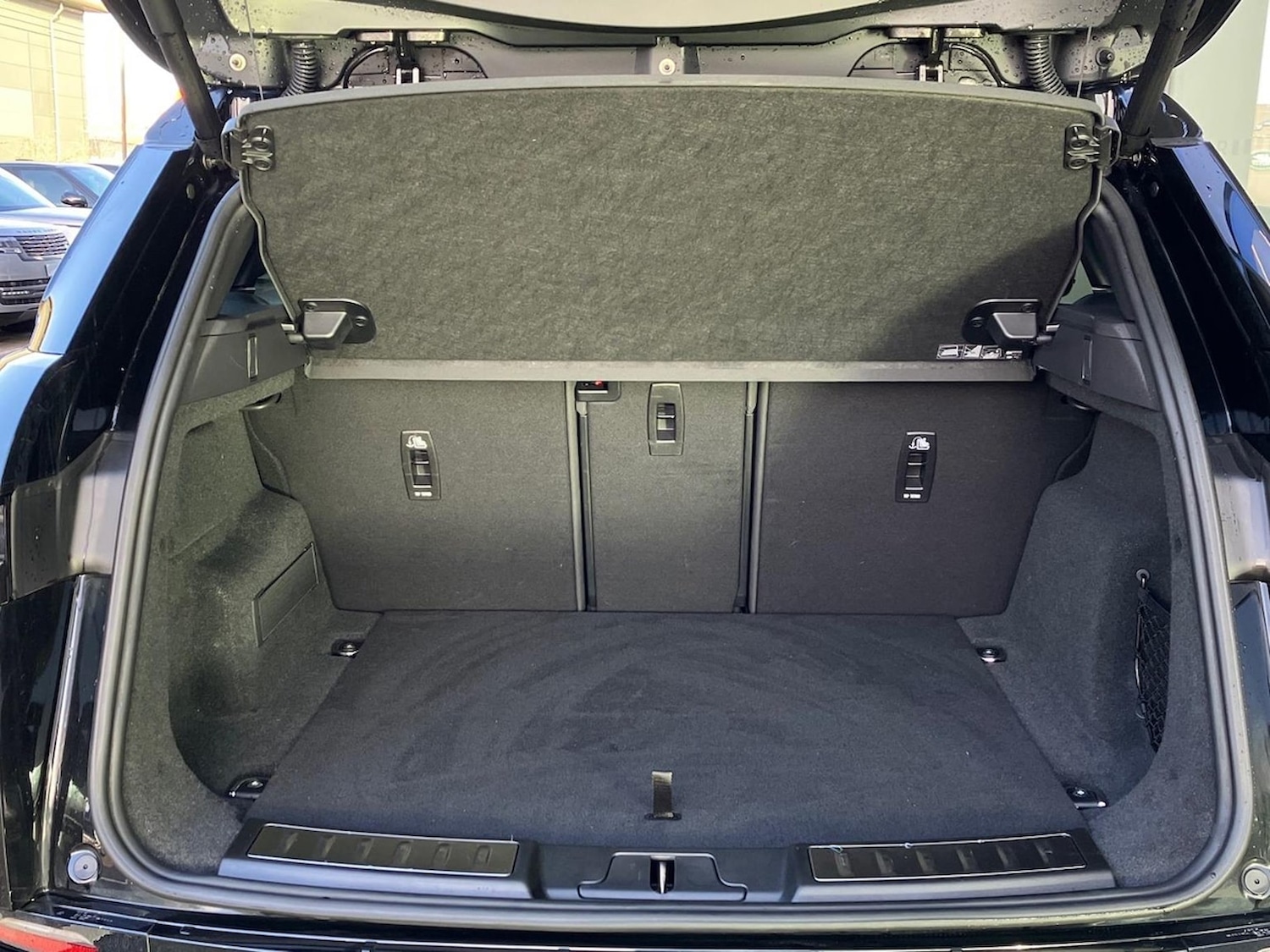 Used Land Rover Range Rover Evoque 2025 for sale - 77807304: Photo 10