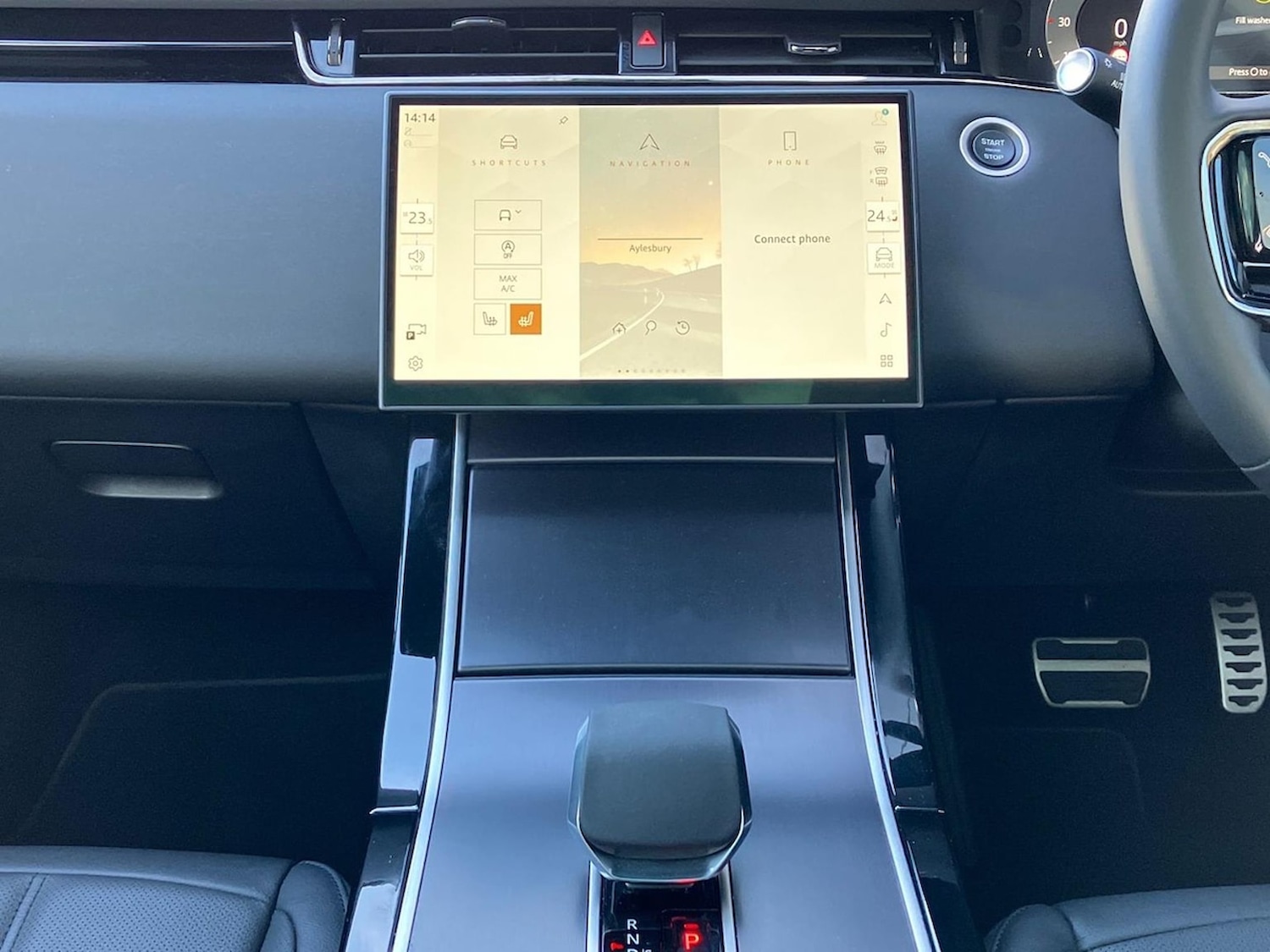 Used Land Rover Range Rover Evoque 2025 for sale - 77807304: Photo 14