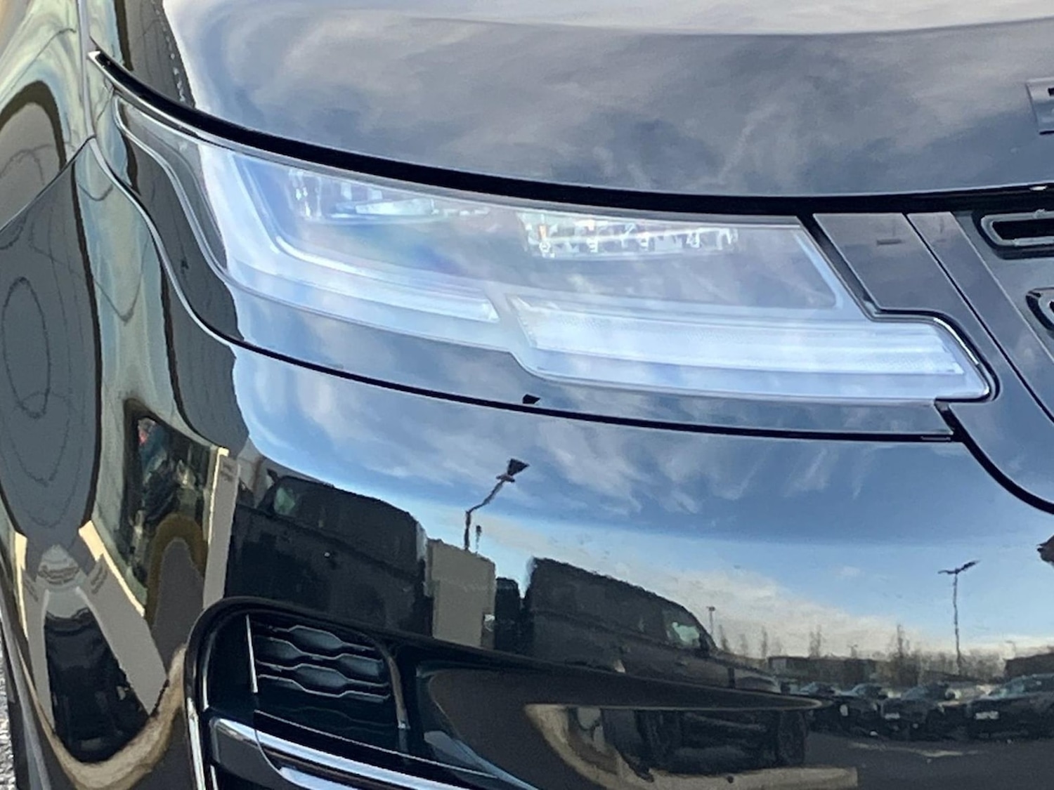 Used Land Rover Range Rover Evoque 2025 for sale - 77807304: Photo 17