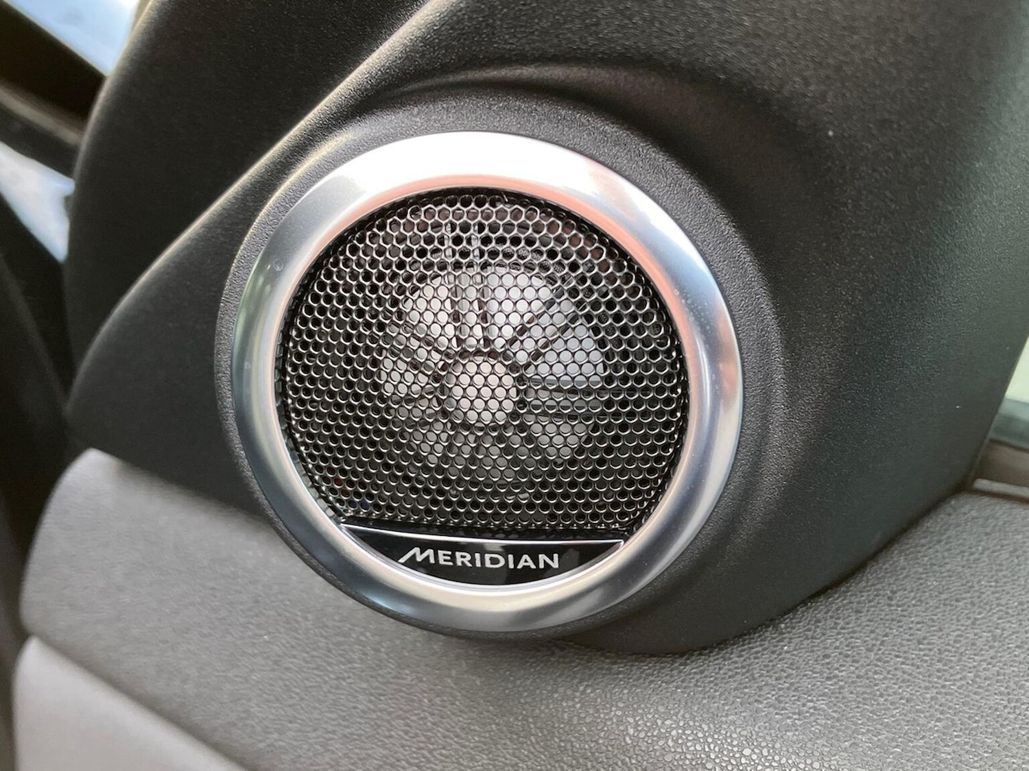 Used Land Rover Range Rover Evoque 2025 for sale - 77807304: Photo 24