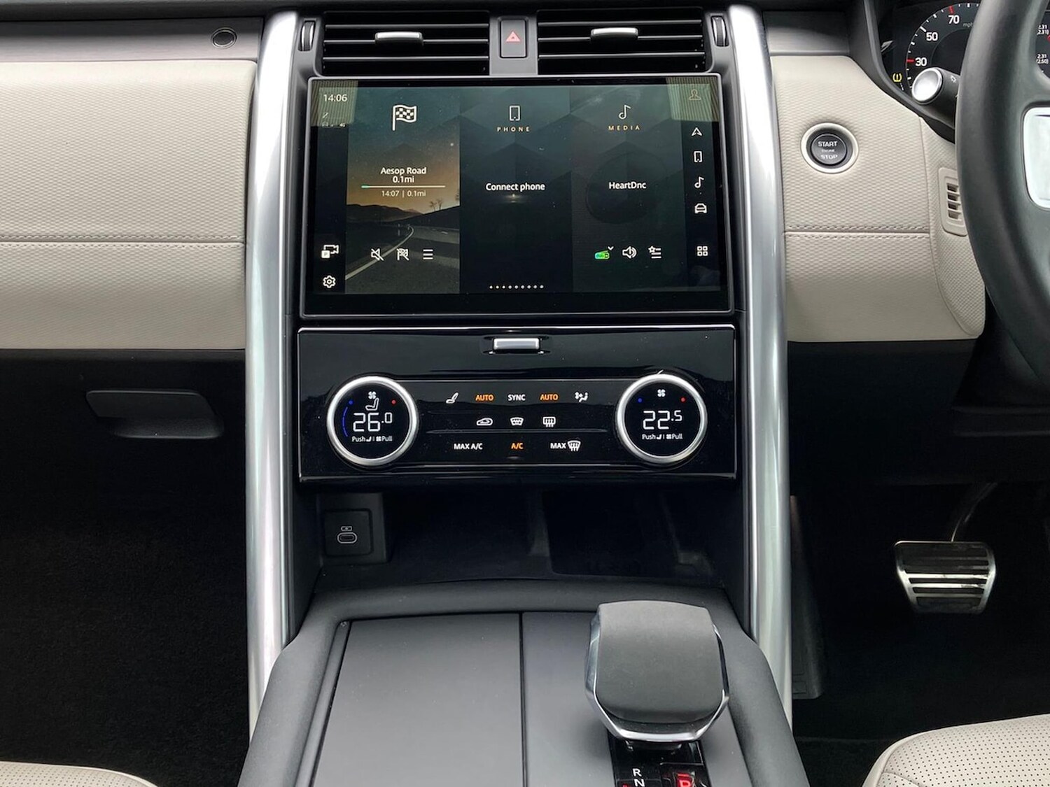 Used Land Rover Discovery 2023 for sale - 76547753: Photo 14