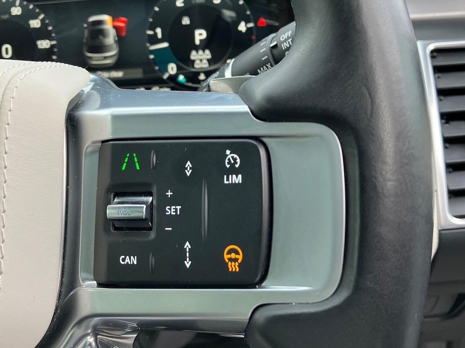 Used Land Rover Discovery 2023 for sale - 76547753: Photo 34