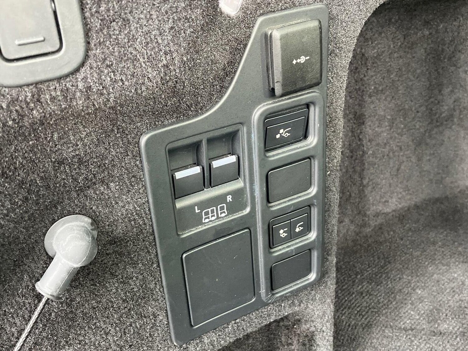 Used Land Rover Discovery 2023 for sale - 76547753: Photo 39