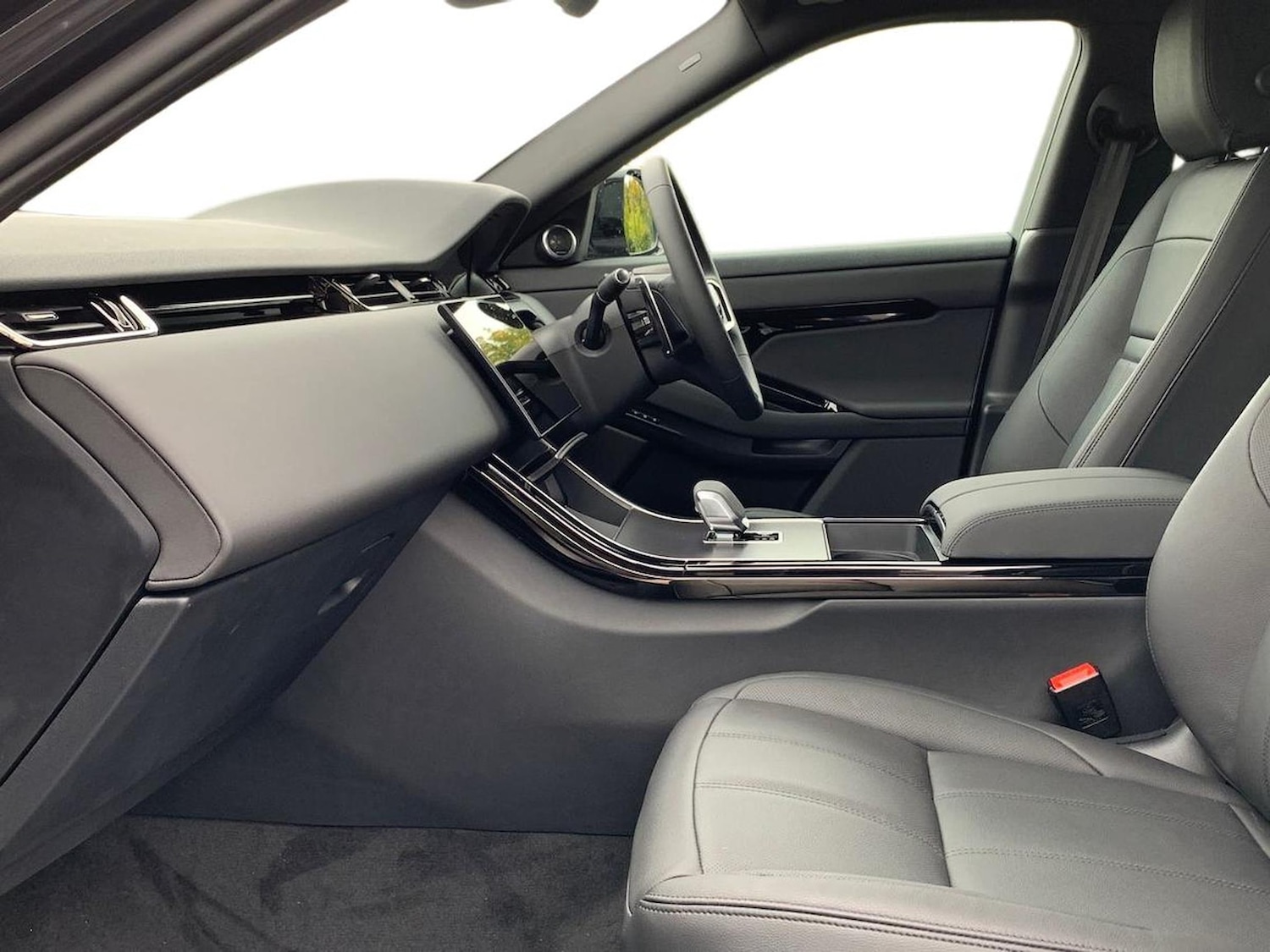 Used Land Rover Range Rover Evoque 2025 for sale - 78191730: Photo 5