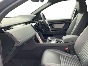 Used Land Rover Discovery Sport 2025 for sale - 78310526: Photo