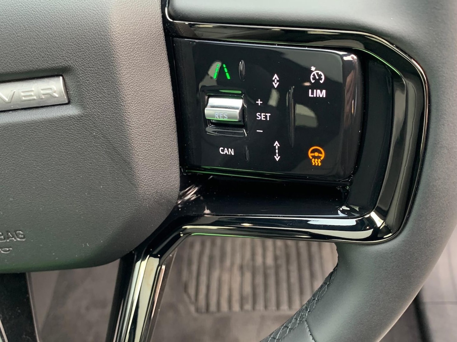 Used Land Rover Range Rover Velar 2025 for sale - 76403448: Photo 29