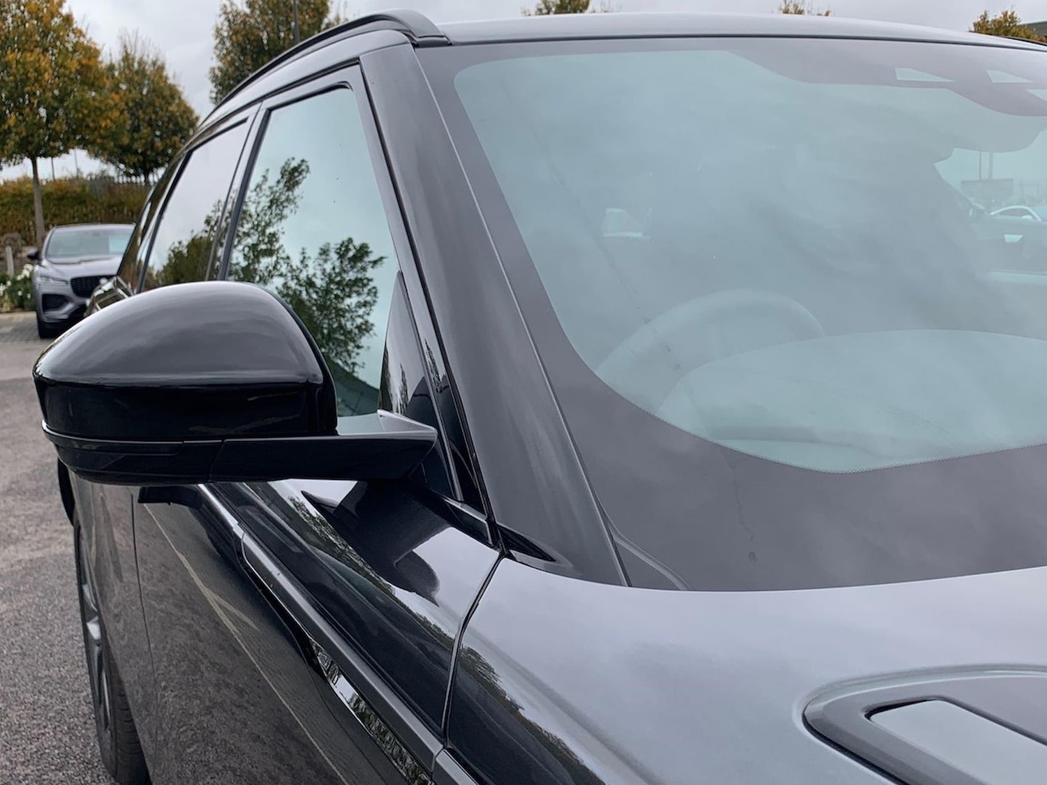 Used Land Rover Range Rover Velar 2025 for sale - 76403448: Photo 35