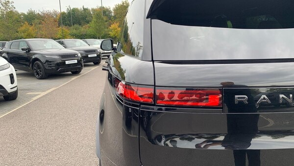 Used Land Rover Range Rover Sport 2024 for sale - 76187157: Photo 19