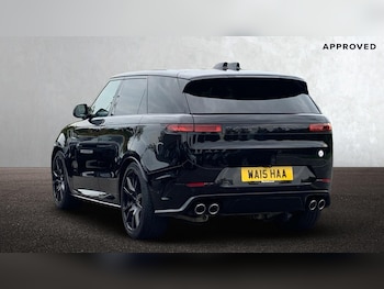 Used Land Rover Range Rover Sport 2024 for sale - 76187157: Photo 2