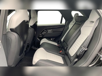 Used Land Rover Range Rover Sport 2024 for sale - 76187157: Photo 4