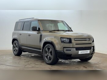 Used Land Rover Defender 2024 for sale - 75956584: Photo