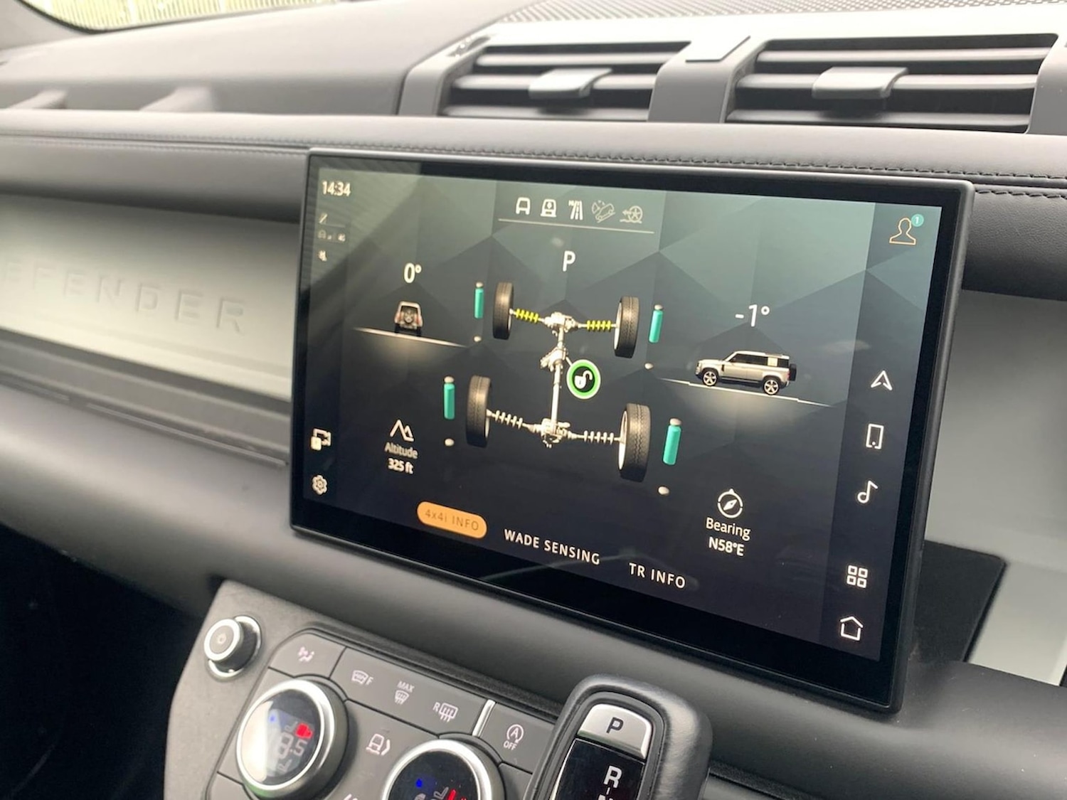 Used Land Rover Defender 2024 for sale - 75956584: Photo 41