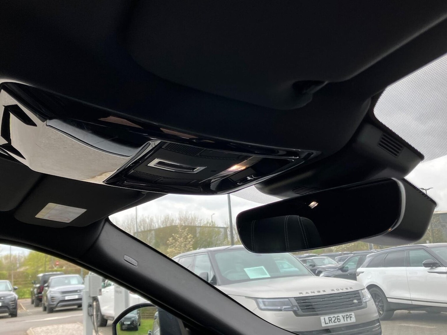 Used Land Rover Range Rover Velar 2020 for sale - 78191783: Photo 25