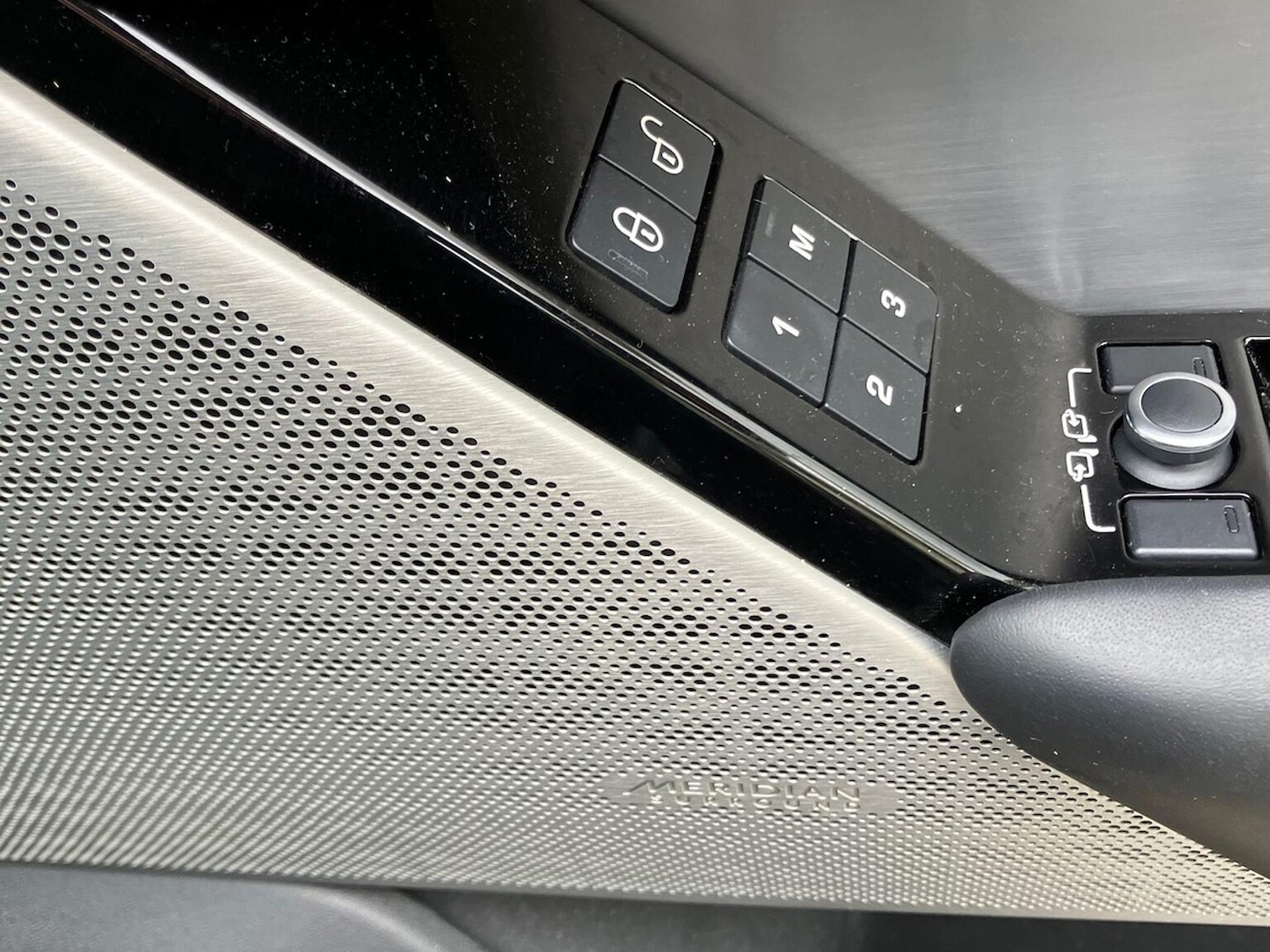 Used Land Rover Range Rover Velar 2020 for sale - 78191783: Photo 27