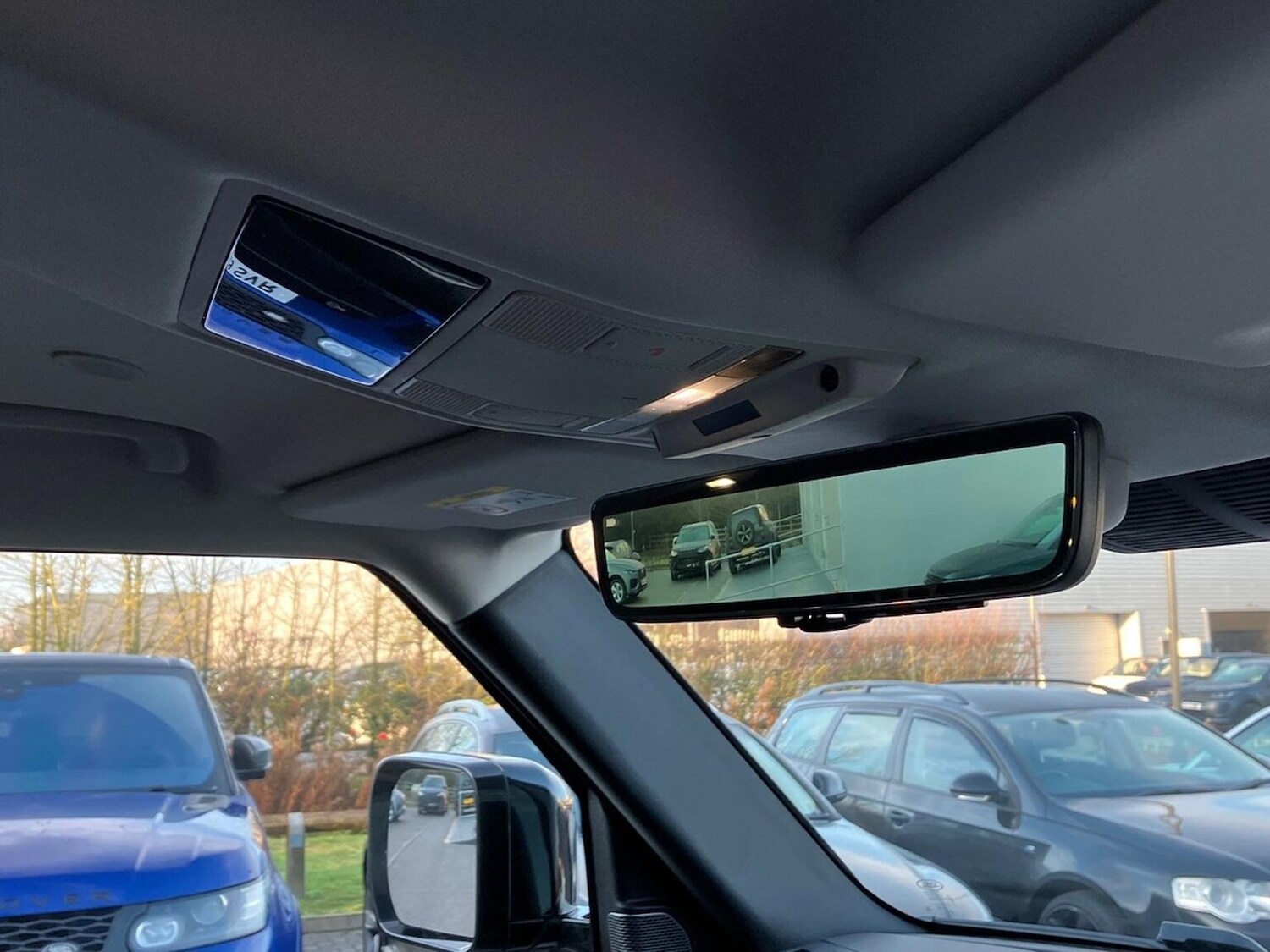 Used Land Rover Defender 2023 for sale - 78145914: Photo 25