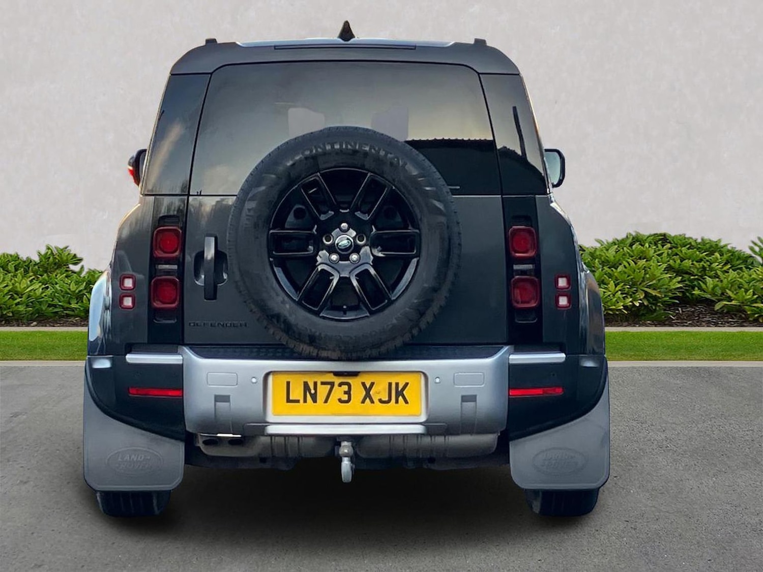 Used Land Rover Defender 2023 for sale - 78145914: Photo 8