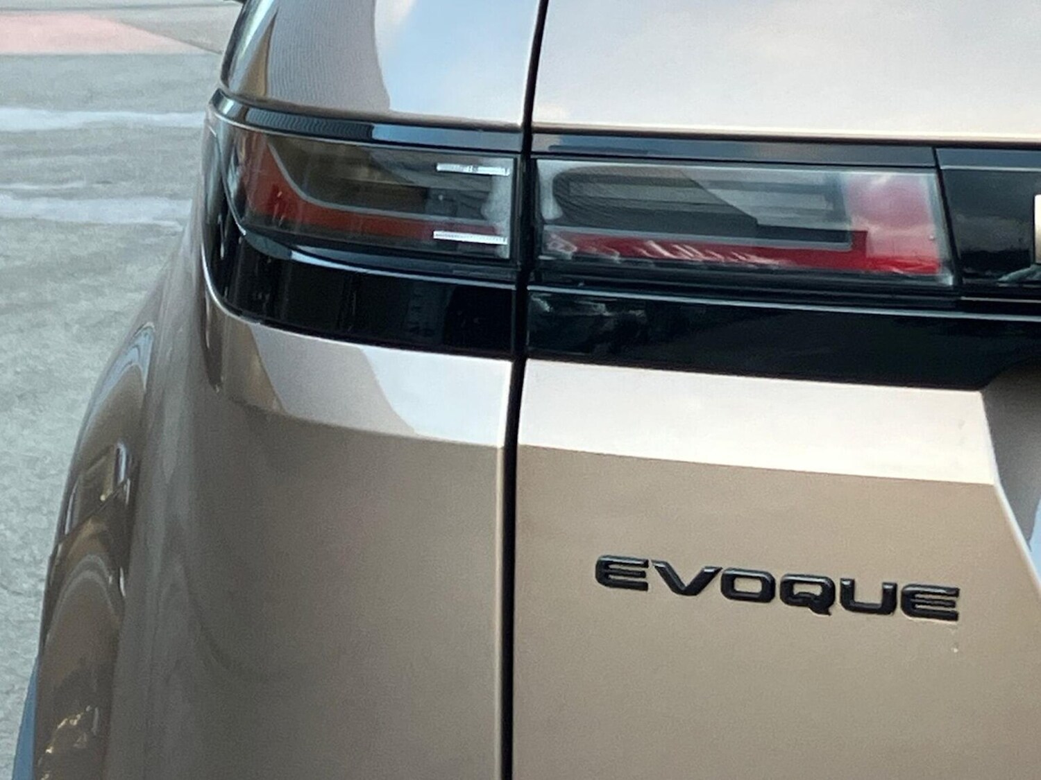 Used Land Rover Range Rover Evoque 2024 for sale - 77488103: Photo 26