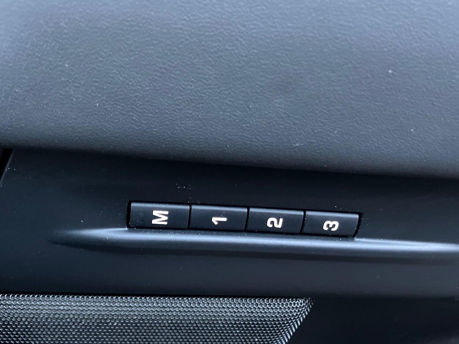 Used Land Rover Range Rover Evoque 2024 for sale - 77488103: Photo 30