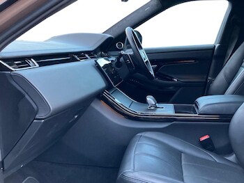 Used Land Rover Range Rover Evoque 2024 for sale - 77488103: Photo