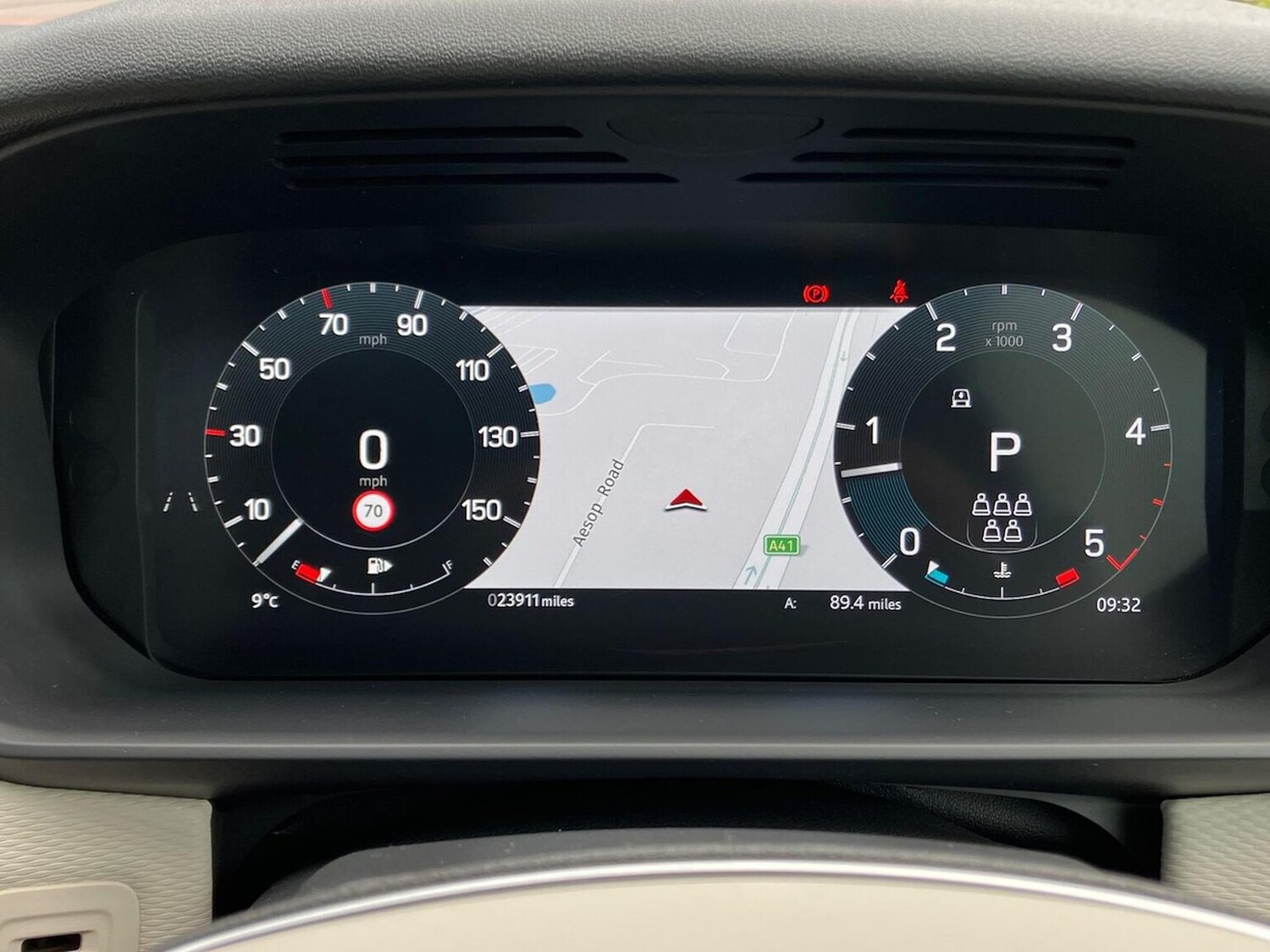 Used Land Rover Discovery 2023 for sale - 77845309: Photo 16