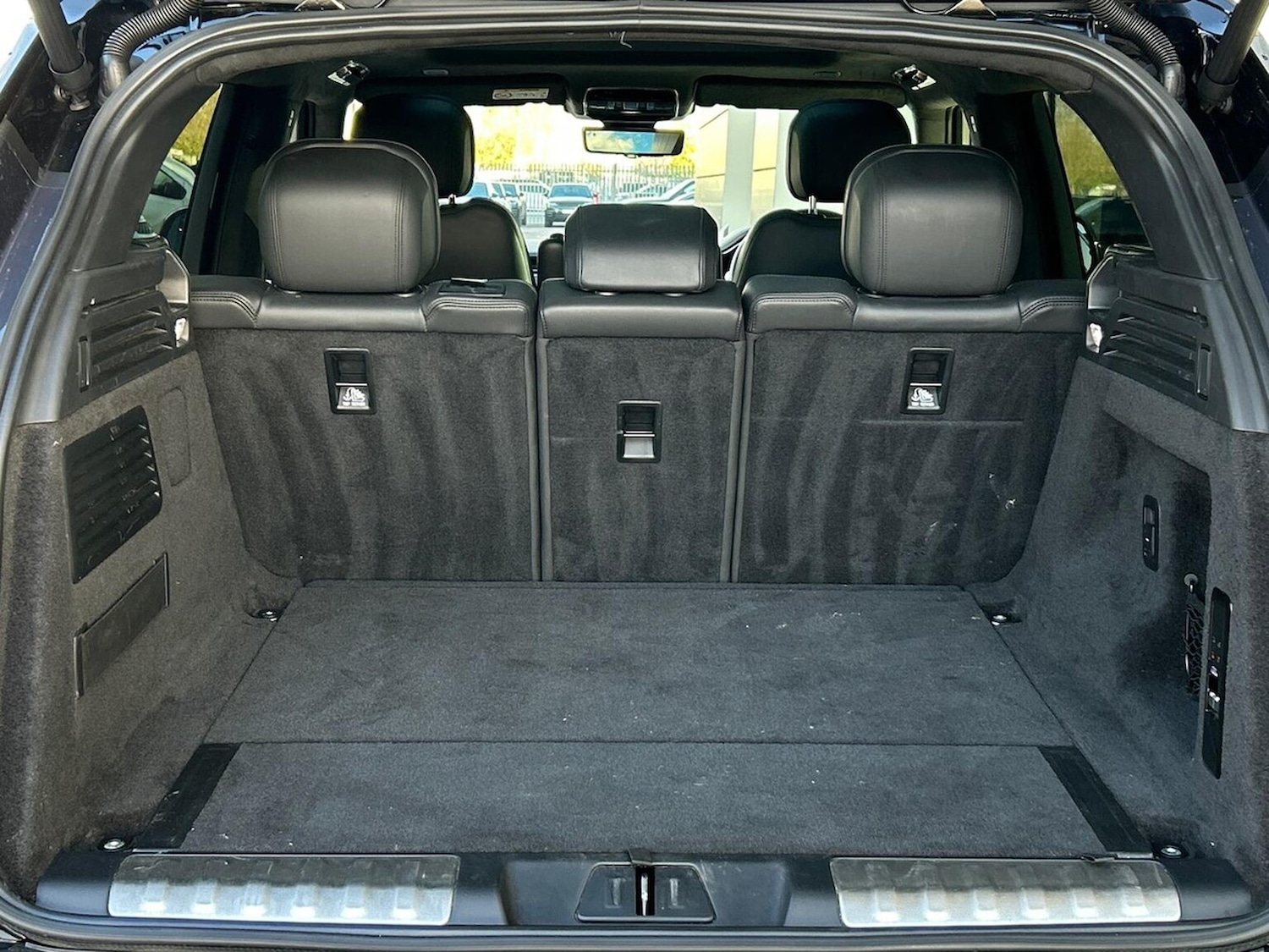 Used Land Rover Range Rover Sport 2023 for sale - 76655842: Photo 10