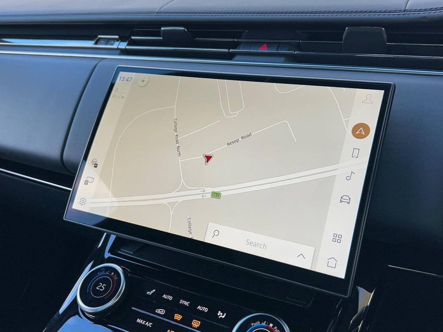 Used Land Rover Range Rover Sport 2023 for sale - 76655842: Photo 11