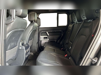 Used Land Rover Defender 2023 for sale - 79410578: Photo