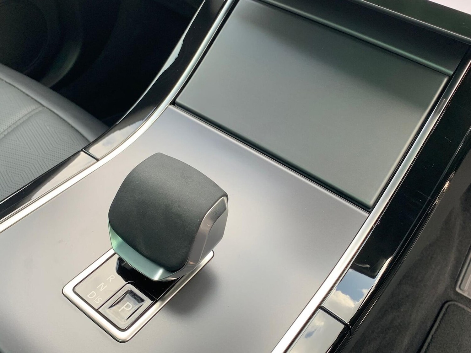 Used Land Rover Range Rover Evoque 2025 for sale - 76650258: Photo 13