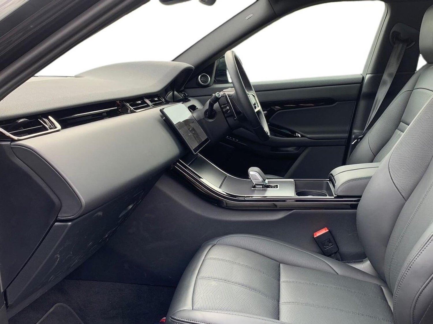 Used Land Rover Range Rover Evoque 2025 for sale - 76650258: Photo 3