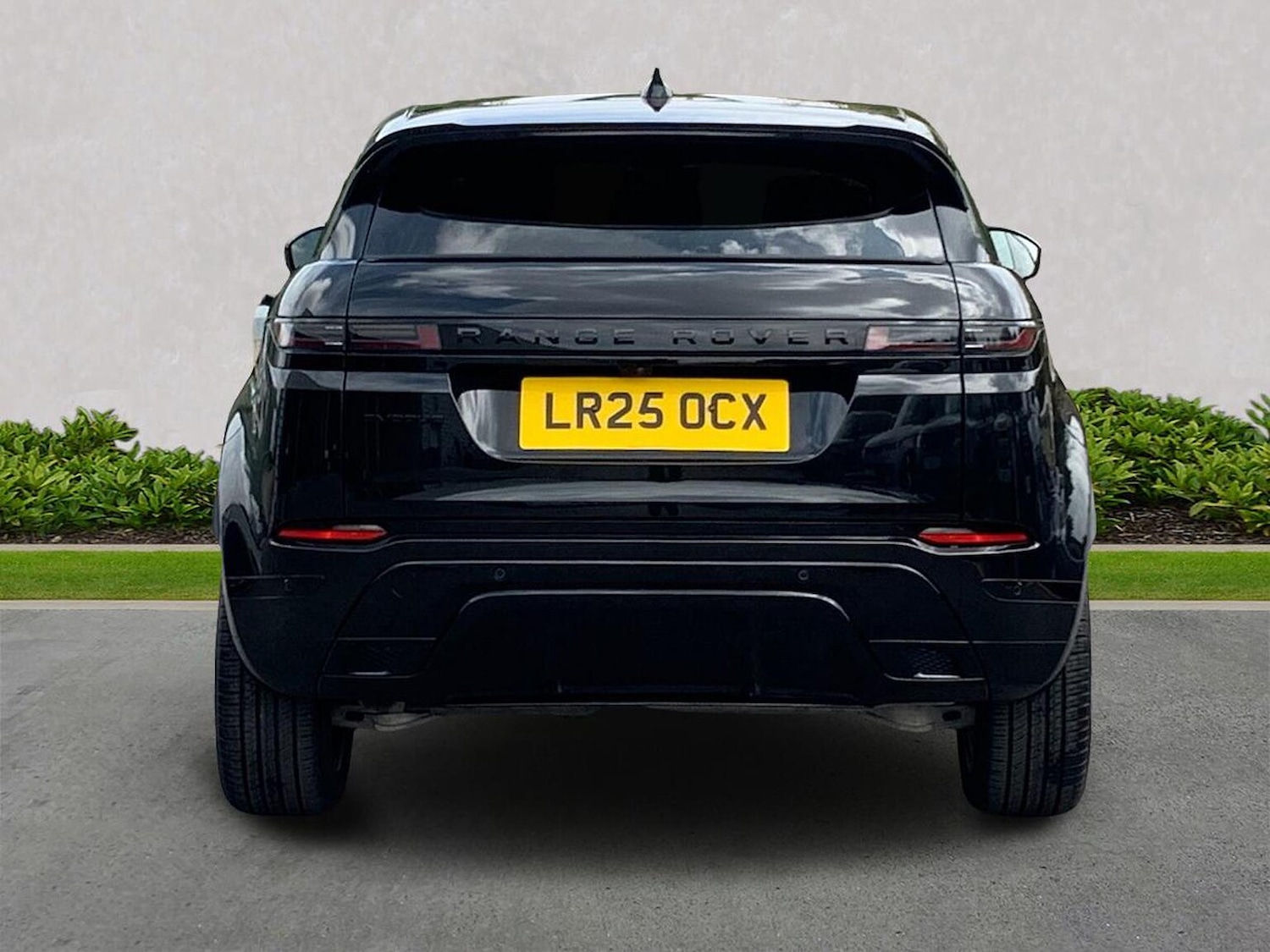 Used Land Rover Range Rover Evoque 2025 for sale - 76650258: Photo 6