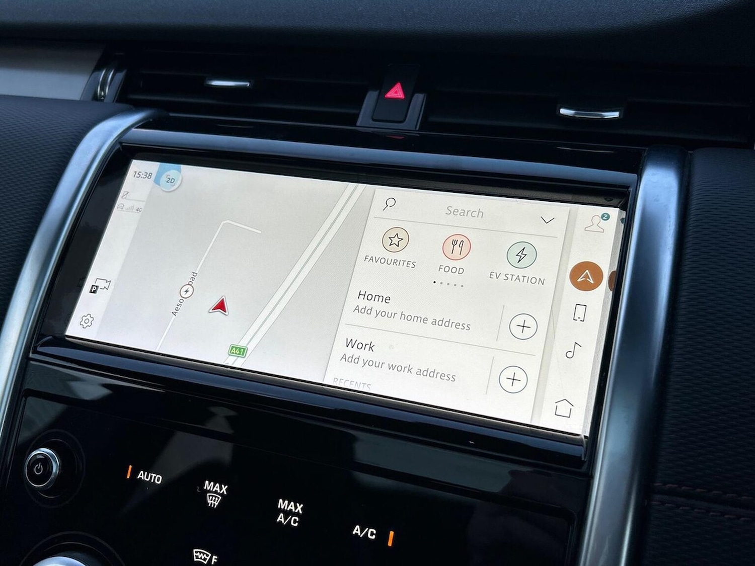 Used Land Rover Discovery Sport 2022 for sale - 76807552: Photo 11