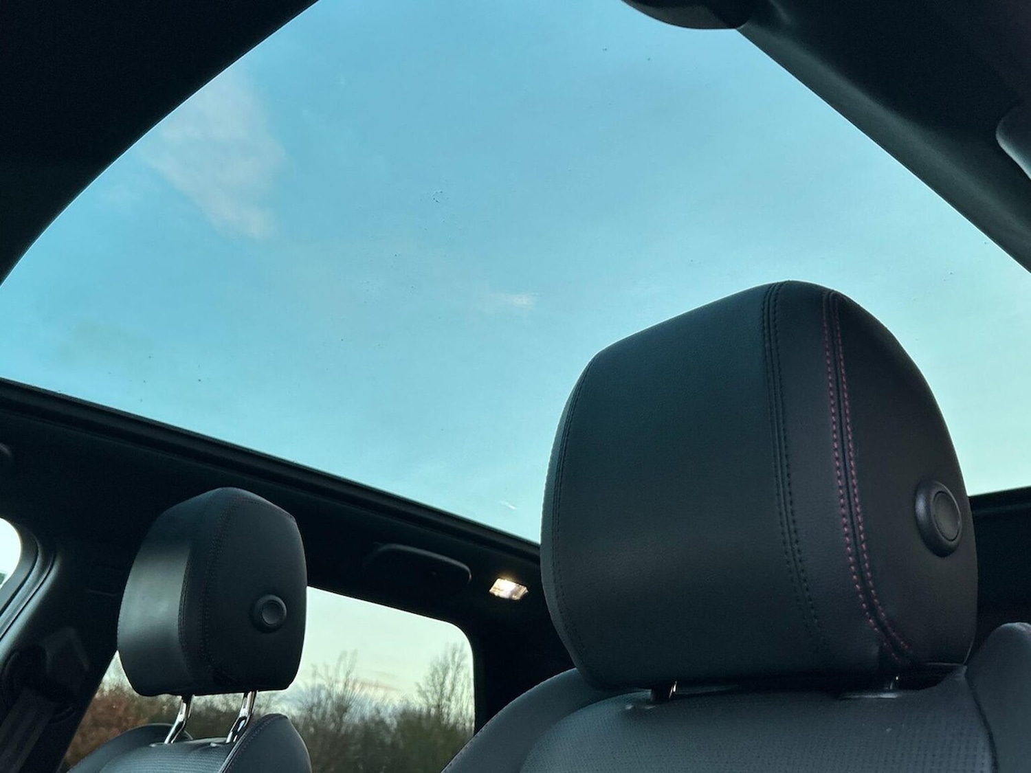 Used Land Rover Discovery Sport 2022 for sale - 76807552: Photo 21