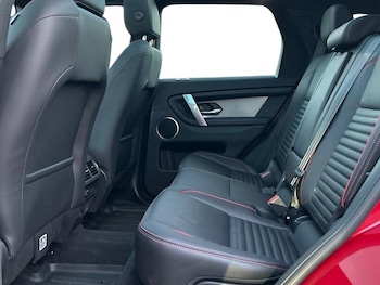 Used Land Rover Discovery Sport 2022 for sale - 76807552: Photo