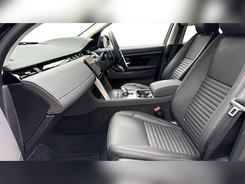 Used Land Rover Discovery Sport 2025 for sale - 76352458: Photo