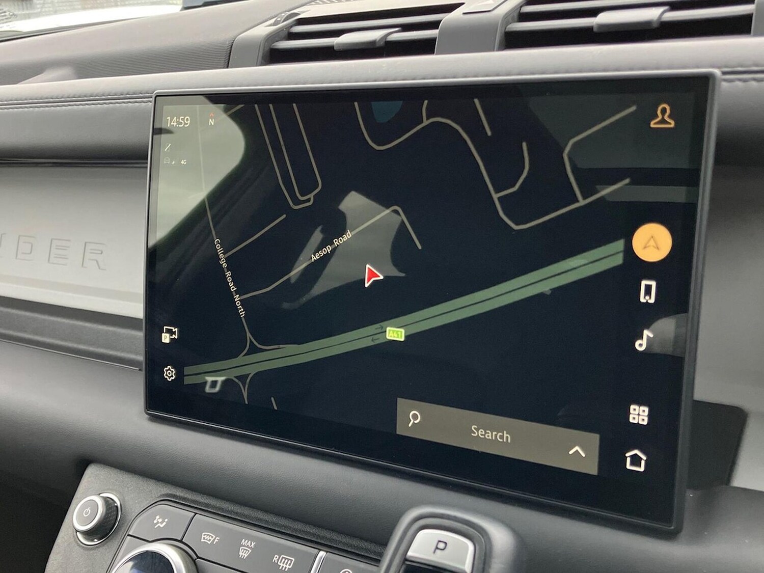 Used Land Rover Defender 2024 for sale - 78106298: Photo 13