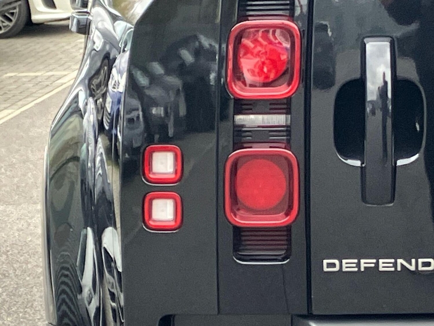 Used Land Rover Defender 2024 for sale - 78106298: Photo 21