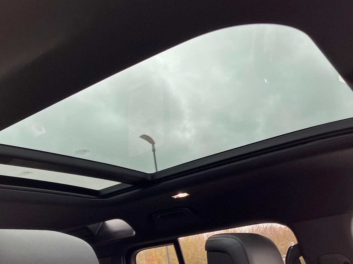 Used Land Rover Defender 2024 for sale - 78106298: Photo 23