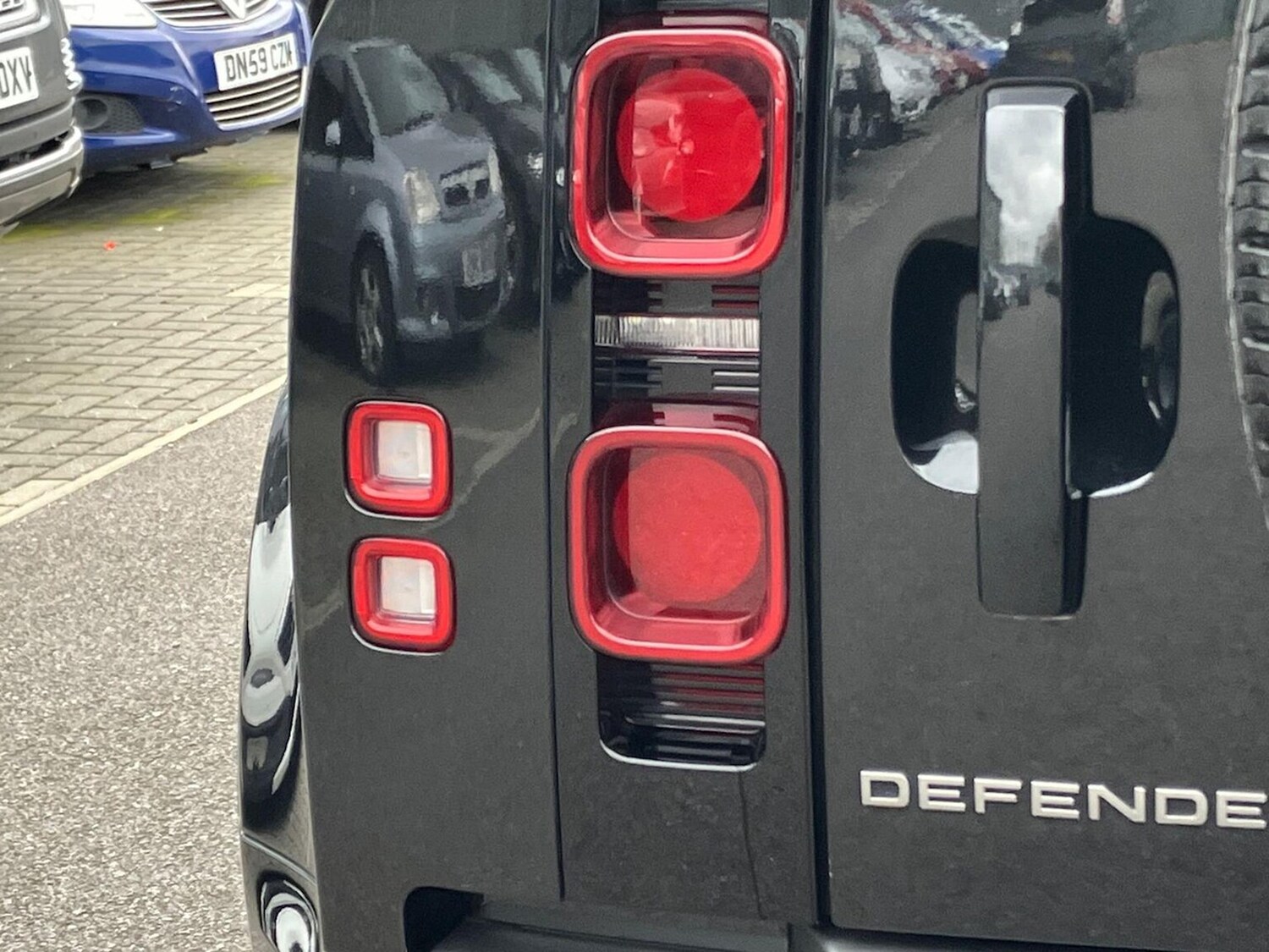 Used Land Rover Defender 2024 for sale - 78106298: Photo 28