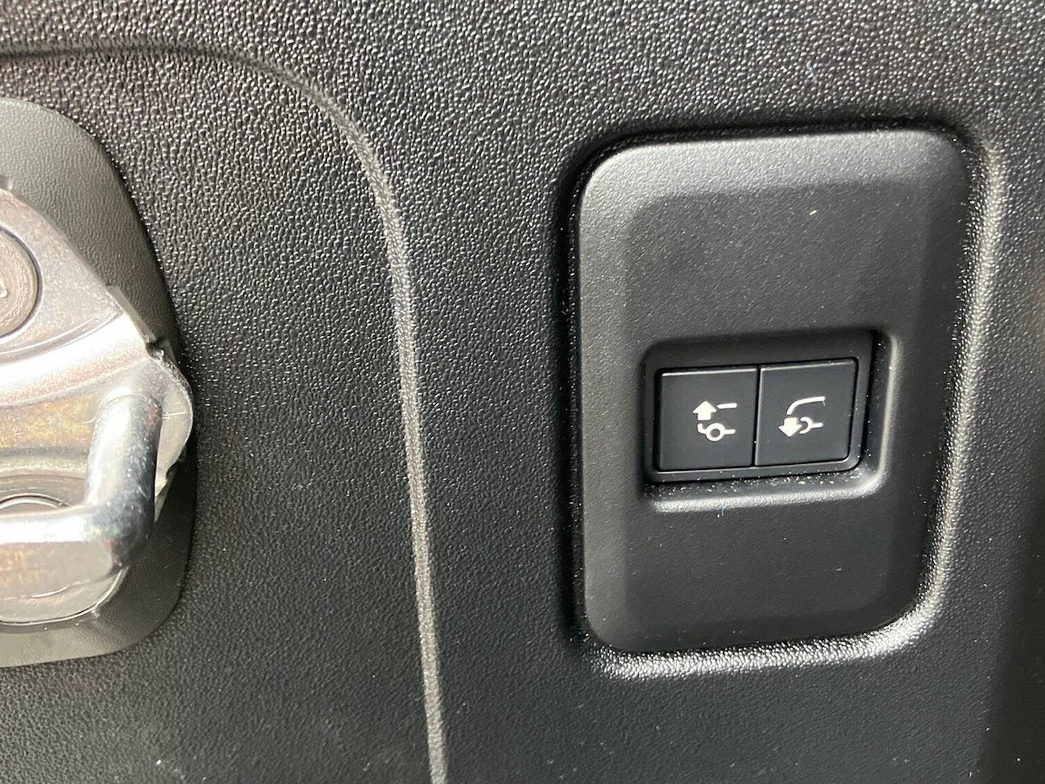 Used Land Rover Defender 2024 for sale - 78106298: Photo 33