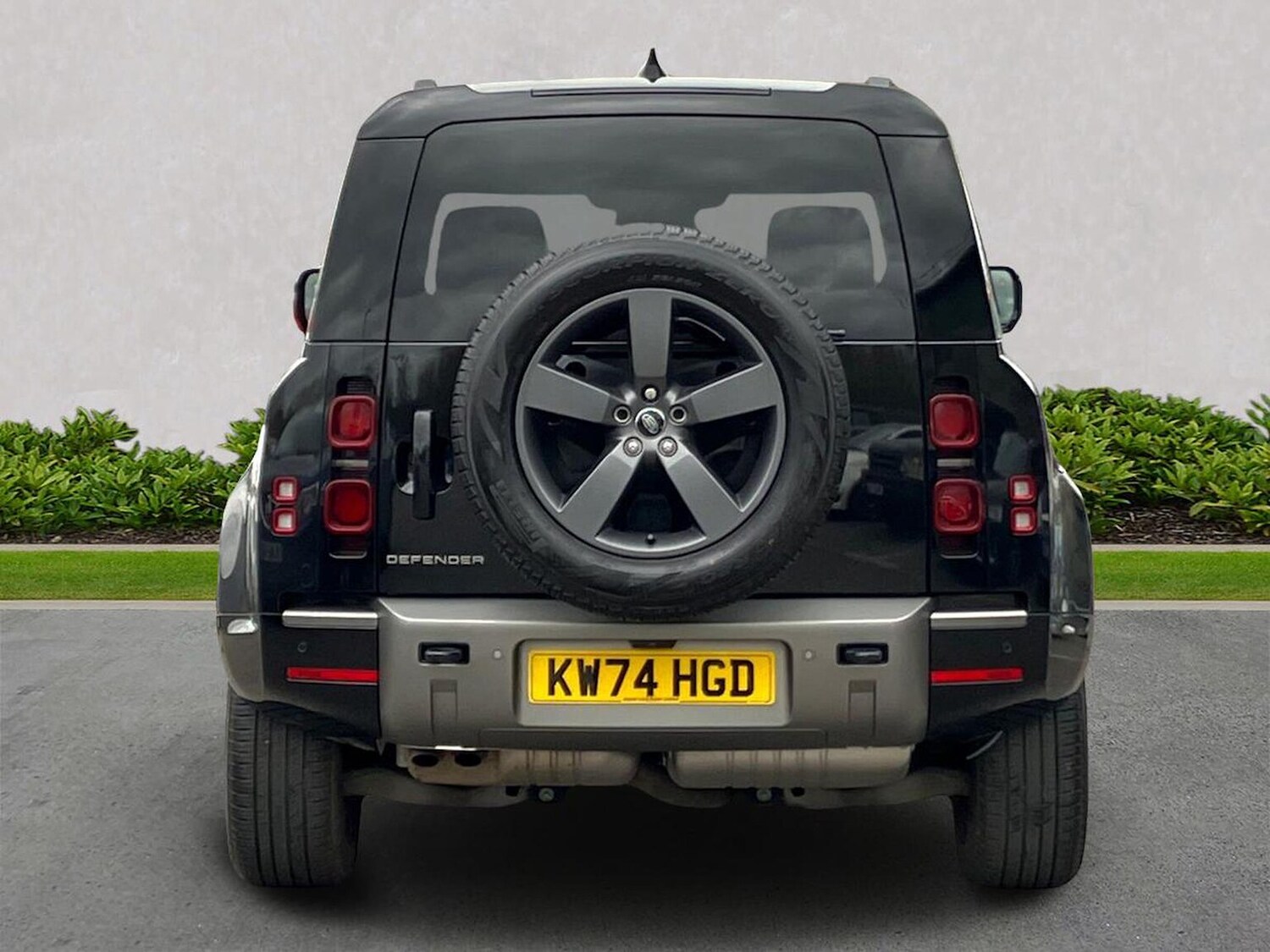 Used Land Rover Defender 2024 for sale - 78106298: Photo 8