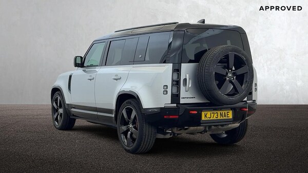 Used Land Rover Defender 2024 for sale - 75656106: Photo 2