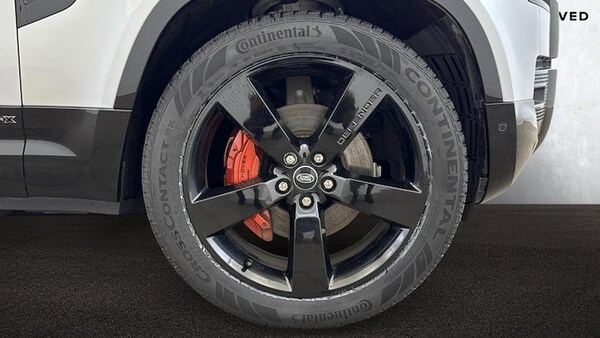 Used Land Rover Defender 2024 for sale - 75656106: Photo 8